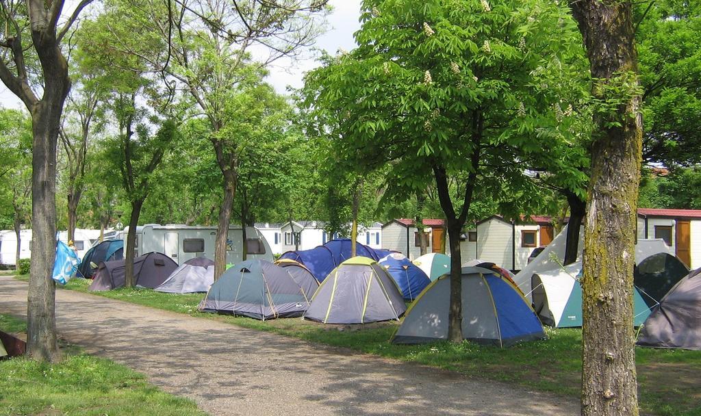 Camping Village Citta Di Milano Exterior foto